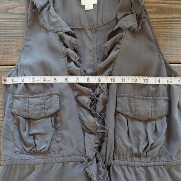 100% Silk Ruffle Vest Medium Gray Raw Hem Boho Utility Frayed Neutral Cargo Top - Picture 6 of 8